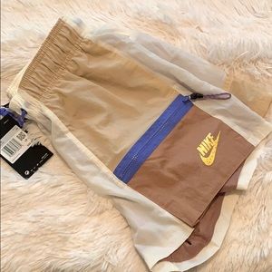 *SOLD ON 'Ⓜ️* Nike Vintage like rare shorts